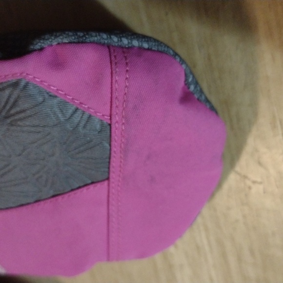 The North Face Pink Gray Mittens M - Picture 4 of 7